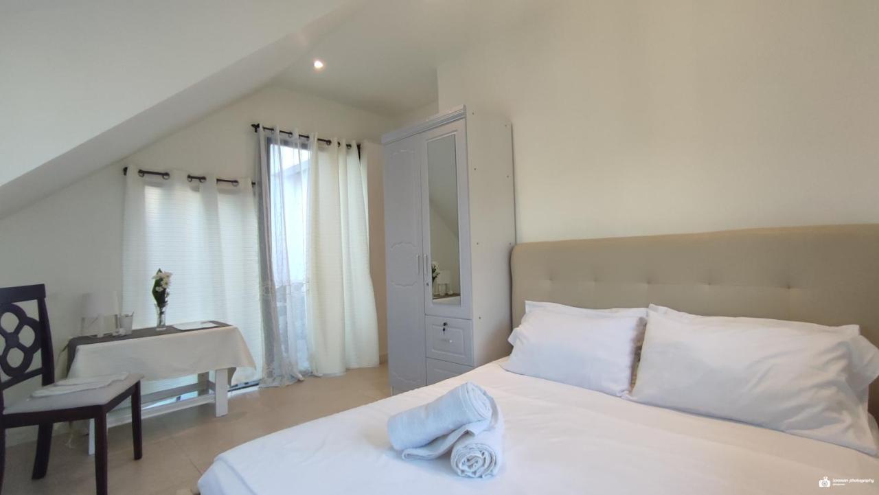 El Castillo Bed And Breakfast Angono Dış mekan fotoğraf