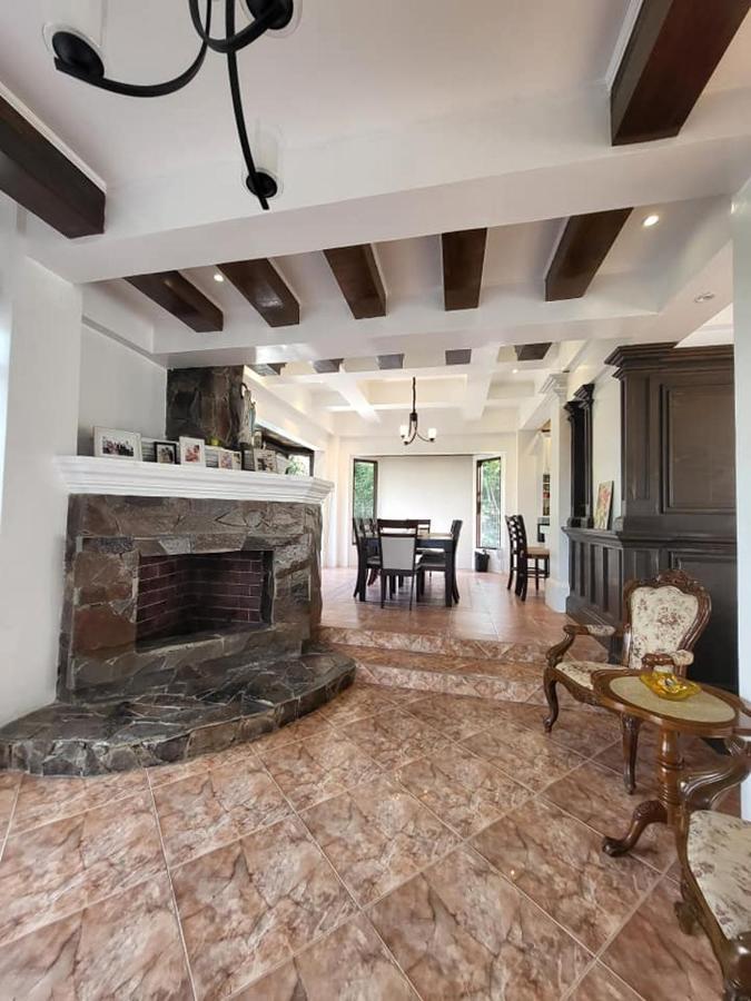 El Castillo Bed And Breakfast Angono Dış mekan fotoğraf