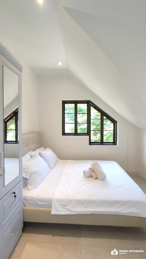 El Castillo Bed And Breakfast Angono Dış mekan fotoğraf