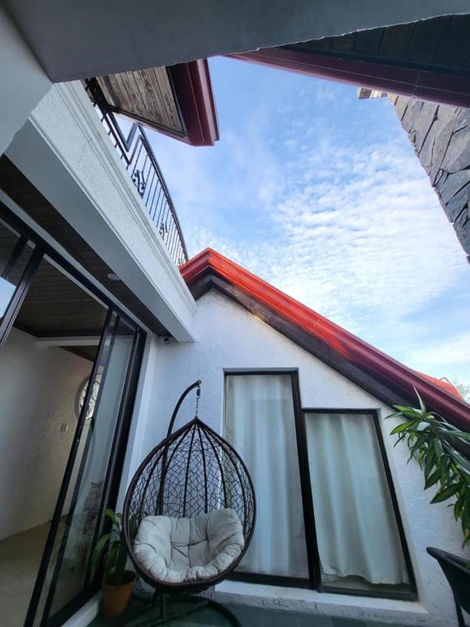 El Castillo Bed And Breakfast Angono Dış mekan fotoğraf